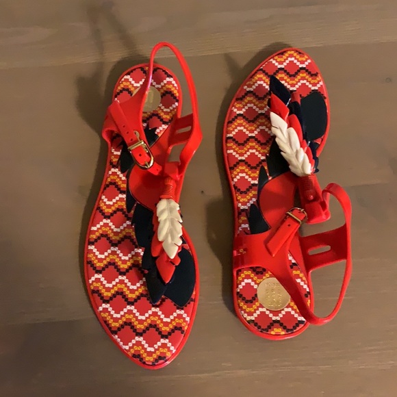 Melissa “Feathers” Red, Blue, and White Jelly Sandals - Women’s Size 7 - Picture 3 of 6